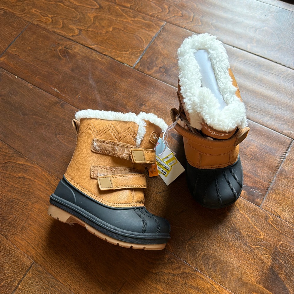 Cat & Jack Denver Tan Waterproof Snow Boots Faux Fur Trim Toddler Size 9 NEW